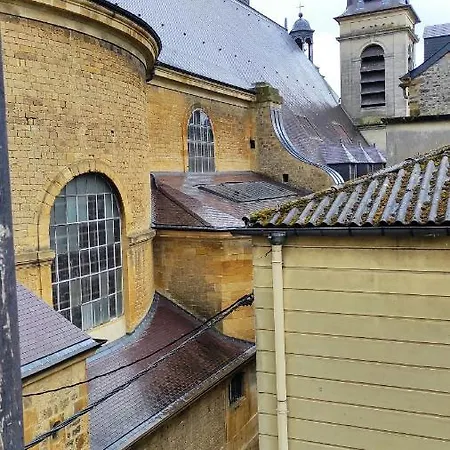 Appartamento Duplex Centre Historique De Sedan
